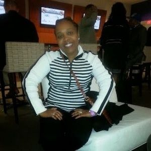 Meet your Posher, Deloris